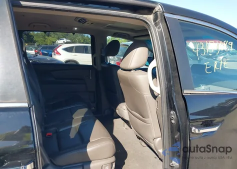 2011 Honda Odyssey Ex-L z USA, uszkodzony, nr VIN 5FNRL5H68BB038228